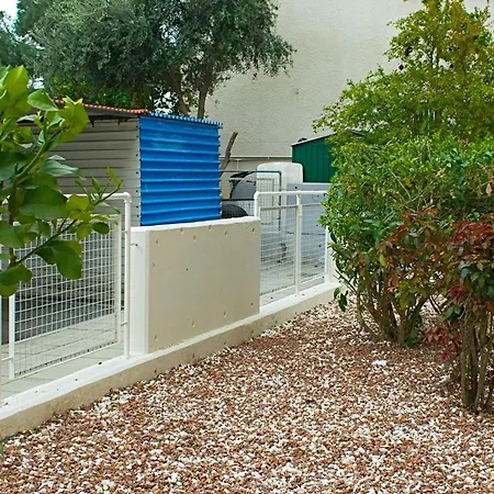 アパート Alex Strovolos