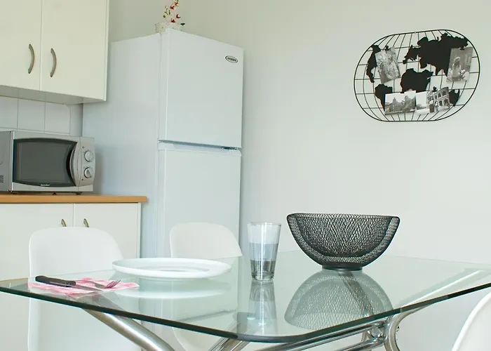 アパート Alex Strovolos